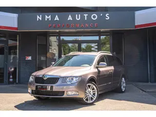 Skoda Superb Combi 1.8 TSI Ambition AUTOMAAT!, CRUISE, ELEKTRISCHE VOORSTOEL, PARKEERSENSOOR