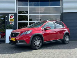 Peugeot 2008 1.2 Signature, Airco, Bluetooth, Cruise, Carplay, Navi, PDC, NAP, APK