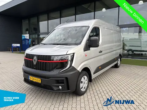 Renault Master L3H2 Trekhaak + Carplay (bj 2024)