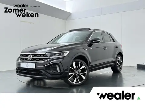 Volkswagen T-Roc 1.5 TSI R-Line | 150 PK | Automaat | Achteruitrijcamera | Panoramadak | Matrix LED 