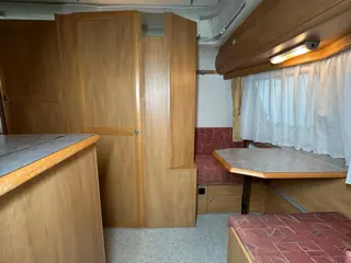 Foto 13 van Eriba Touring Triton 430 GT Cassetteluifel Fietsendrager