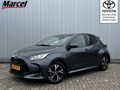 Toyota Yaris 1.5 Hybrid Dynamic Limited Parkeersensoren Stoel Stuurverwarming
