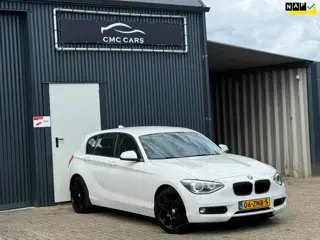 BMW 1-serie 114i Upgrade Edition RIJDT&SCHAKELT PERFECT!! AIRCO IJSKOUD!!