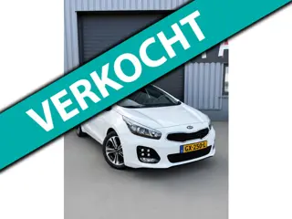 Kia Cee'd Sportswagon 1.0 T-GDi GT-Line Airco/Trekhaak/Pano/Navi/Camera/Stuur Verwarming