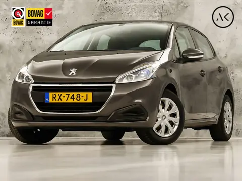 Peugeot 208 1.2 PureTech Sport (NAVIGATIE, CRUISE, BLUETOOTH, SPORTSTOELEN, ELEK PAKKET, NIEUWSTAAT)