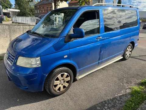 Volkswagen Transporter 2.5 TDI 300 Comfortline DC Airco 174pk 60 Edition
