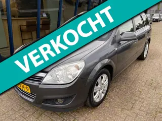 Opel Astra Wagon 1.6 Cosmo LEER / NAVI / TREKHAAK