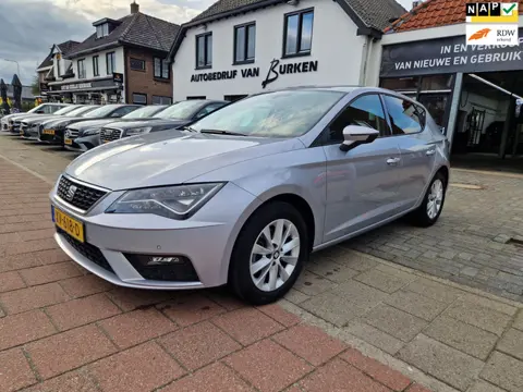 Seat Leon 1.5 TGI Style, Navigatie,Apple Car Play,L.M.Velgen,Parkeersensoren