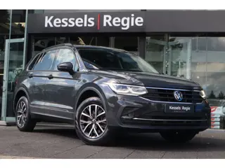 Volkswagen Tiguan 1.4 TSI eHybrid Life DSG | Elec.trekhaak | Matrix-Led | ACC | Stuur + Stoelverwarm