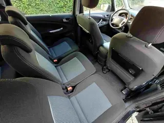 Foto 20 van Ford Galaxy 1.6 SCTi Trend Business 7 persoons
