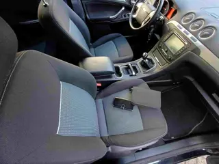 Foto 12 van Ford Galaxy 1.6 SCTi Trend Business 7 persoons