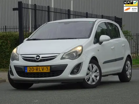 Opel Corsa 1.4-16V Cosmo 5DRS NAP/NAVI/AIRCO/CRUISE/PDC/APK