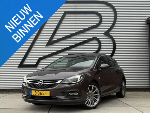 Opel Astra 1.4 Innovation 1e Eigenaar|Camera|Carplay|Cruise|Stoel+Stuurverw|Trekhaak|PDC V+A|Goed on