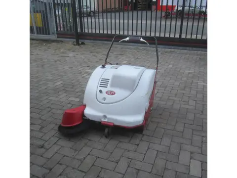 RCM Brava, veegmachine elek., veegbreedte 95 cm. (bj 2019)
