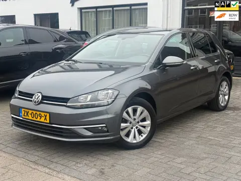 Volkswagen Golf 1.0 TSI Comfortline Business, Apple Carplay/Android,Navigatie,L.M.Velgen