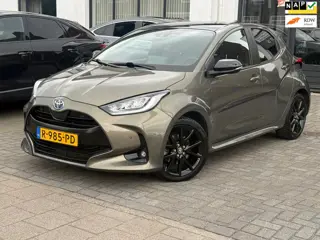 Toyota Yaris 1.5 Hybrid Executive, Apple Carplay/Android,Navigatie,Stoelverwarming,Stuurverwarming