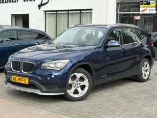 BMW X1 SDrive20i Executive, Trekhaak,Navigatie,L.M.Velgen,Climate control