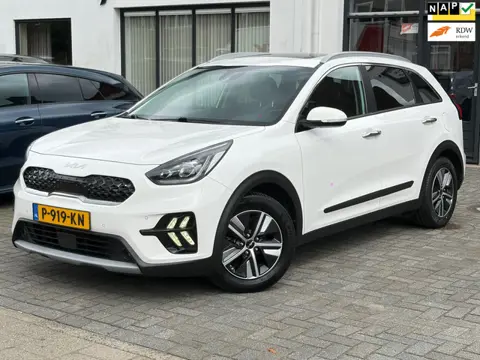 Kia Niro 1.6 GDi Hybrid ExecutiveLine,Trekhaak,Panoramadak,Apple Carplay/Android,Stoelverwarming,Sto