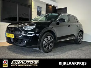 FIAT 600 1.2 HYBRID URBAN l NAP l AUTOMAAT l CARPLAY l CAMERA l KEYLESS l RIJKLAAR l 