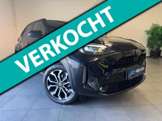 Toyota Yaris Cross 1.5 Hybrid 130 NwModel Dynamic/safety-winterpakket/Mystic Zwart