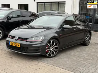 Volkswagen Golf 2.0 TSI GTI Performance, NAP,Panoramadak,Stoelverwarming, Leder,19 Inch.L.M.Velgen