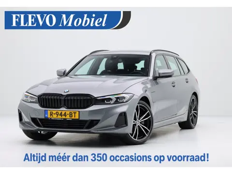 BMW 3-serie Touring 320e Aut. -FACELIFT- 1e eig.|Leer|19" LMV|Stoelverw.|Carplay