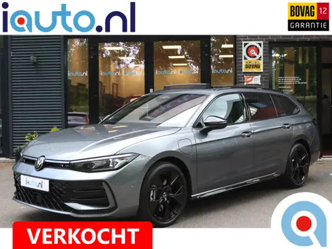 Volkswagen Passat Variant 1.5 eHybrid 272PK R-Line Black Style Leder/Pano/IQ.Light/360/Headup/HK/Nav