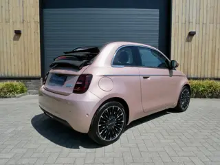 Fiat 500e La Prima cabrio 42 kWh *Carplay *Unieke kleur* JBL