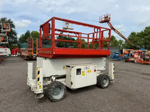 Genie GS 4069 RT OR 4x4 schaar hoogwerker 14m (bj 2013)