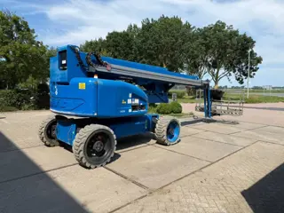 Niftylift Hr 28 Hybrid 4x4 diesel (bj 2017)