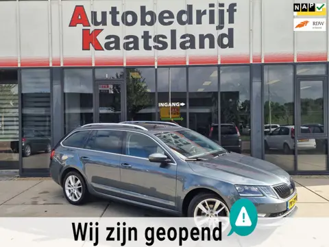 Skoda Octavia Combi 1.6 TDI Greentech Style Busines - Pano - Navi - Cruise -