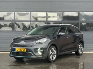 KIA E-NIRO EXECUTIVELINE 64 kWh (100% SOH) I SCHUIF/KANTELDAK I STOELVERWARMING I APPLE CARPLAY I PR