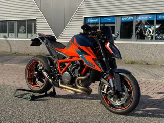 KTM Tour 1290 SuperDuke R ABS gen 3 Track & Tech pack SUPERDEAL!