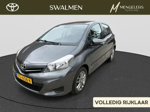 Toyota Yaris 1.3 VVT-i Aspiration Sport | Rijklaar | Trekhaak | Parkeersensoren |
