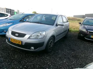 Kia Rio 1.4 X-pect (bj 2009)