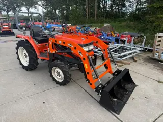 Kubota GL261 met voorlader