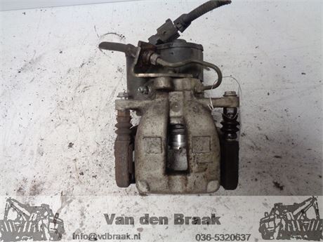 Volkswagen Passat 2005-2010 Remklauw rechts achter