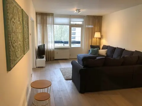 Woning aan de Bolestein te Amsterdam