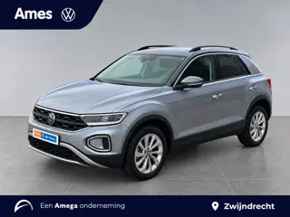 Volkswagen T-Roc 1.5 150pk TSI Life Edition Parkeerassistent (Park Assist) | Adaptive Cruise Control