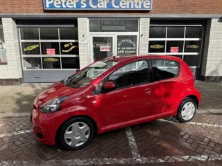 Toyota Aygo 1.0-12V Comfort (bj 2010, automaat)