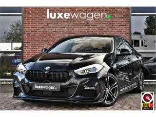 BMW 2 Serie Gran Coupé 218i M-Sport Shadowline Trekhaak 18inch Live-cockpit Sfeerverlichting