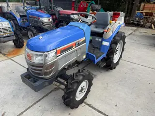 Iseki TH213