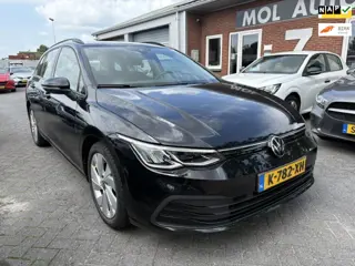 Volkswagen Golf VIII Variant 1.0 TSI Life , Navi , APK 04-27