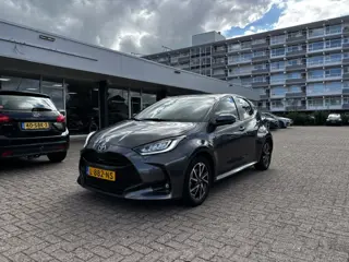 Toyota Yaris 1.5 Hybrid Style (bj 2021, automaat)