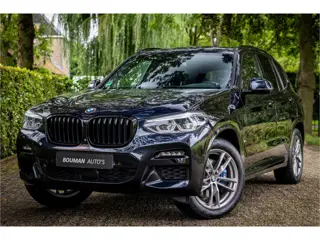 BMW X3 xDrive30e M Sport Carbonschwarz Adaptive Cruise Harman Kardon Head Up 360 Camera