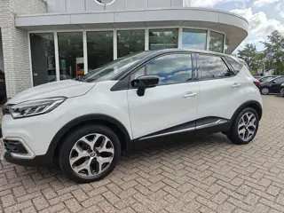 Renault Captur 0.9 TCe Intens / Lm Velgen / Navigatie / Trekhaak!