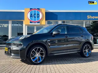 Lynk & Co 01 1.5 261pk PHEV 7DCTH | Trekhaak afn. | Orig.NL | PanoramaDak | 360 graden Camera | Carp