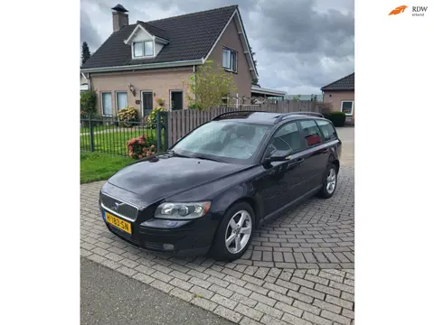 Volvo V50 2.4, Automaat, Keyless, Trekhaak, Pano, APK 9/27!
