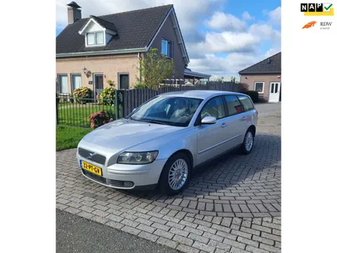 Volvo V50 2.4 Momentum, Automaat, Clima, PDC, APK 05/27!