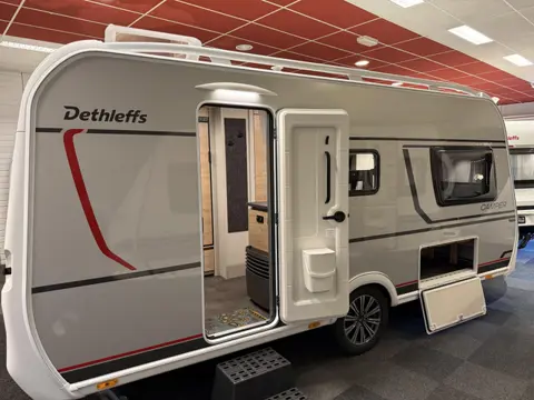 Dethleffs Camper 460 EL 2 BEDDEN ZITGR EX VERHUUR